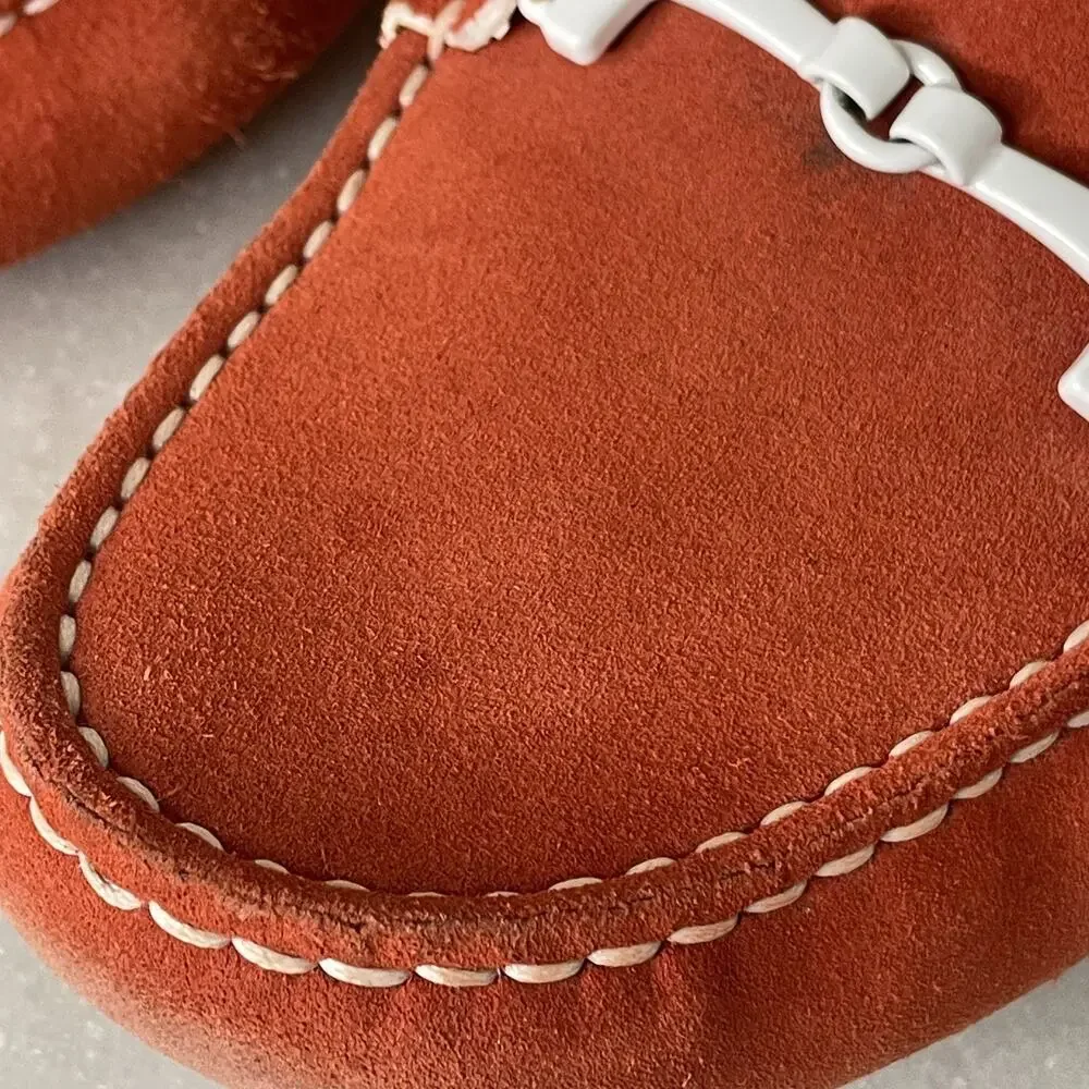 Tod’s Gommino Rust Suede Leather Driving Loafers White Horsebit Buckle 39 / 8.5